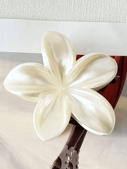 1/2 Stück Mode einfache glänzende Ei Blume Haar Krallen für Frauen Mädchen Party Haarschmuck
